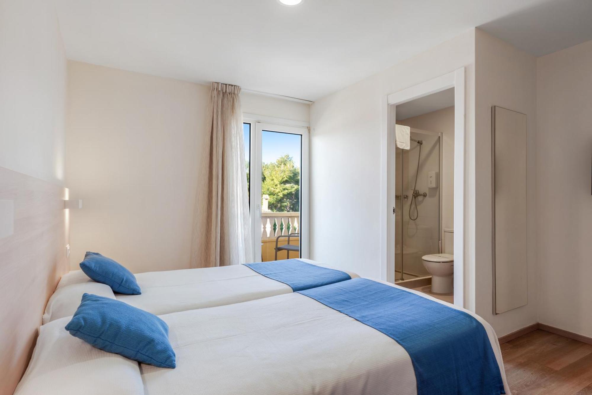 Bluewater Hotel Colonia de Sant Jordi Exterior photo